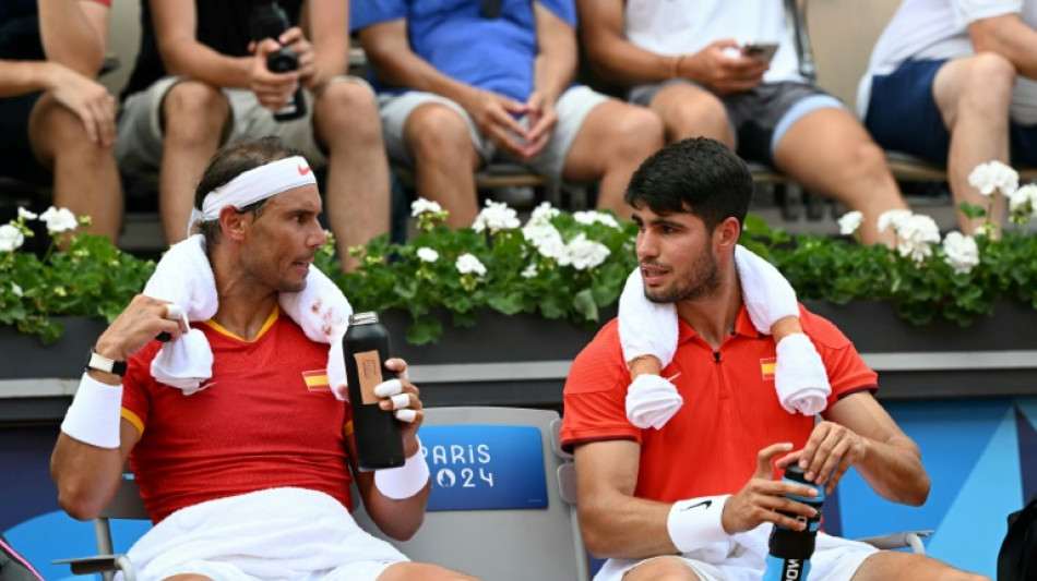 Nadal y Alcaraz, "más compenetrados", avanzan en dobles del tenis de París-2024