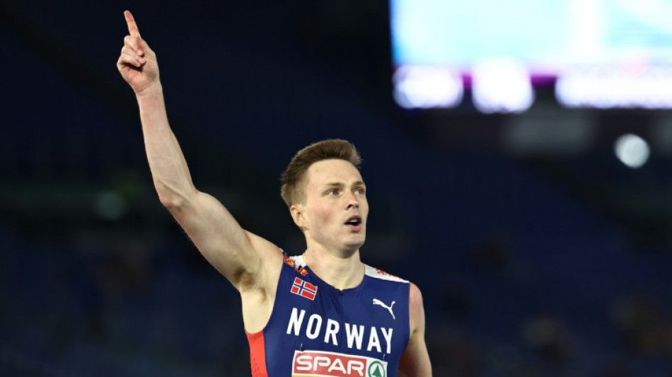 Warholm, Bol retain European 400m hurdles titles