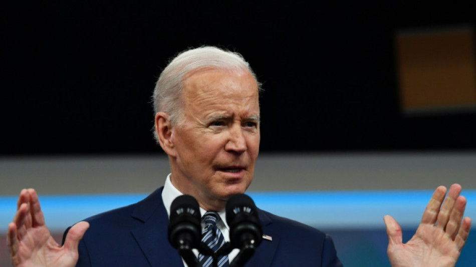 Biden gibt täglich eine Million Barrel aus strategischen Ölreserven der USA frei