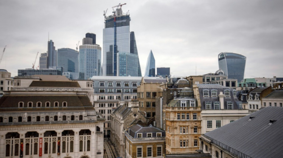 Bank of England set to hold rate at 16-year high