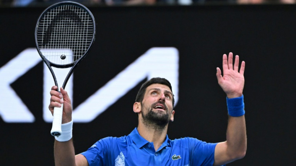 Djokovic vence Jaime Faria e vai à 3ª rodada do Aberto da Austrália