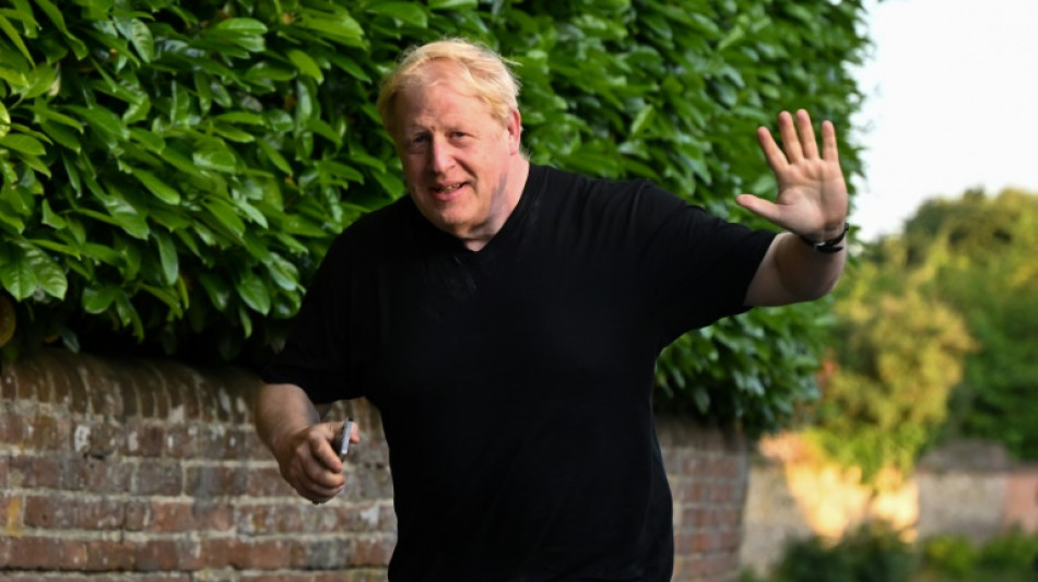 Boris Johnson vuelve al periodismo como columnista del sensacionalista Daily Mail