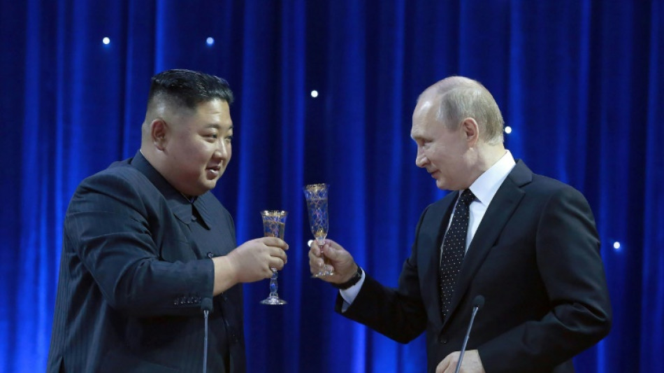 Líder norte-coreano Kim Jong-un vai à Rússia para reunião com Putin