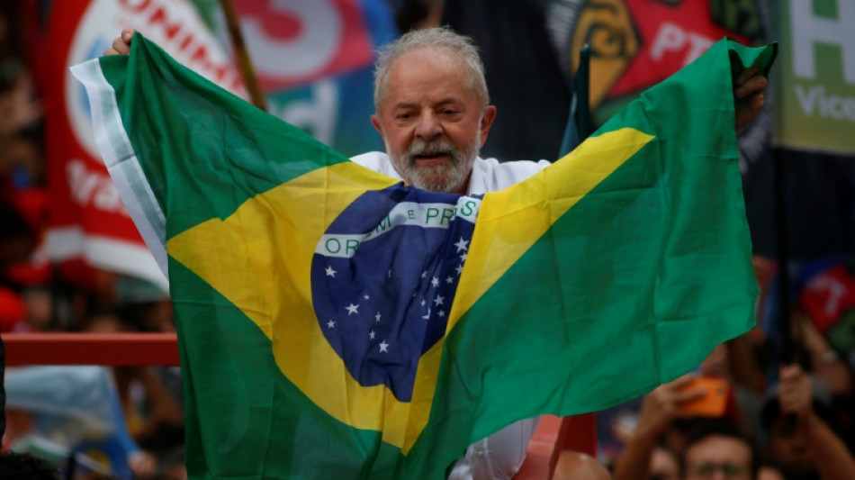 Brazil challenger Lula says Neymar supports Bolsonaro over debt woes