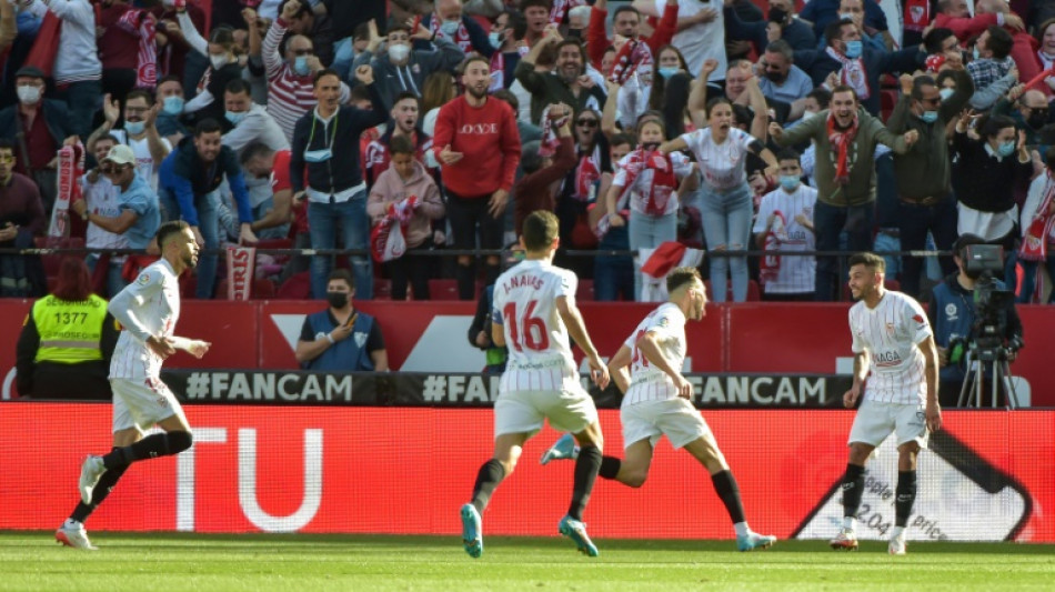 Sevilla capitalise on Bravo errors to defeat rivals Real Betis