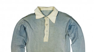 Camisa do Uruguai, que conquistou ouro nos Jogos de Paris-1924, será leiloada em Montevidéu