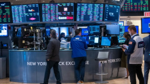 Wall Street termine sans direction, un record de plus pour Nasdaq et S&P 500