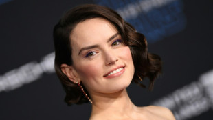 'Star Wars' star Daisy Ridley diagnosed with Graves' disease