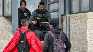 Jóvenes palestinos caen en la violencia en Jerusalén oriental