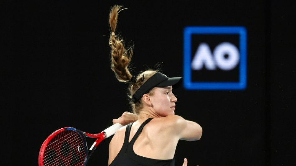 Kazaja Rybakina y ruso Khachanov, primeros semifinalistas en Australia