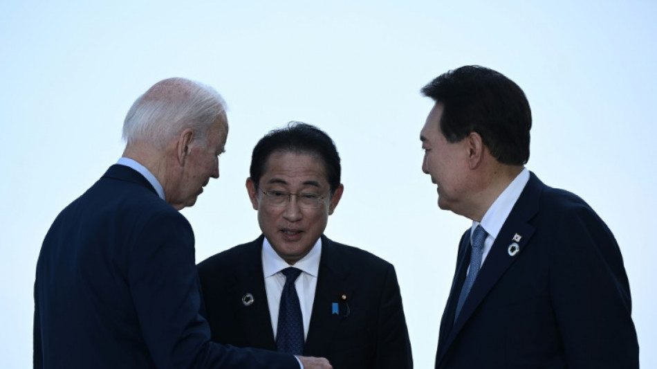 Biden reforça cooperação militar com Coreia do Sul e Japão