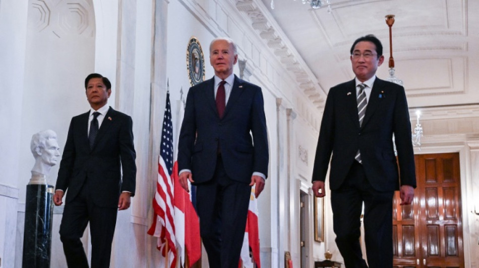 Biden promete defender a Filipinas en caso de "ataque" en mar de China Meridional