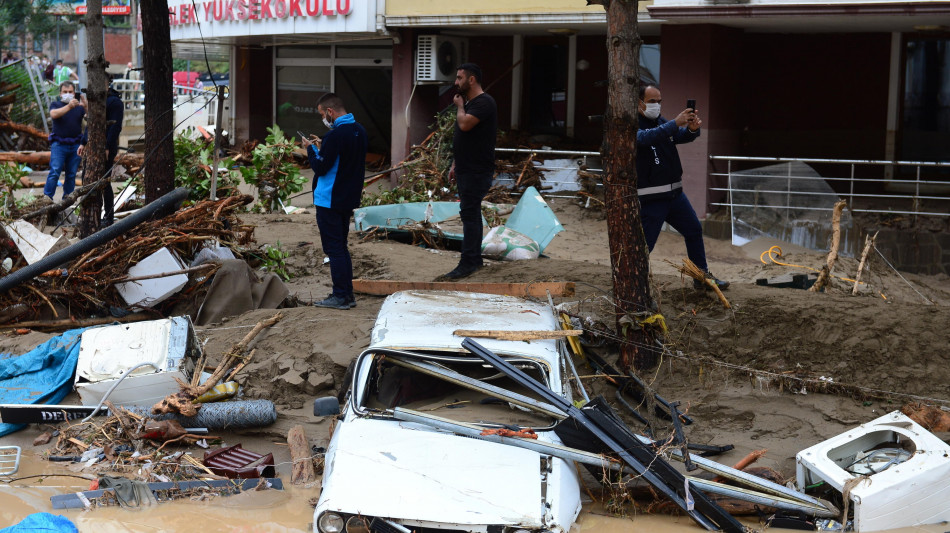 Inondazioni in Algeria, due morti nel sud del Paese