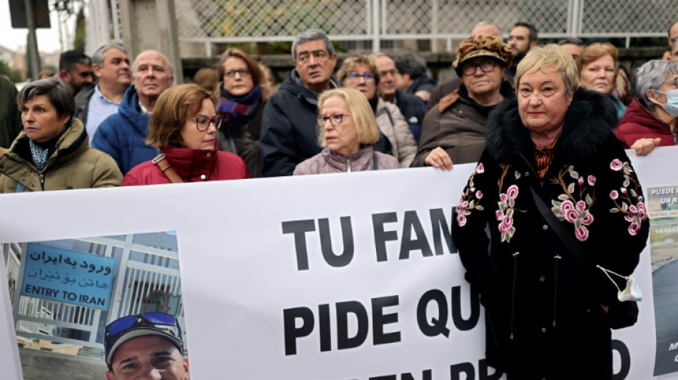 Familia y amigos del español detenido en Irán piden en Madrid por su liberación