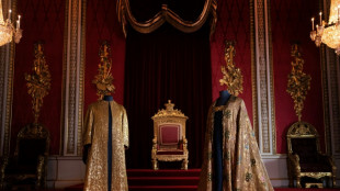 Velours, or et recyclage: les vêtements du roi Charles III pour son couronnement