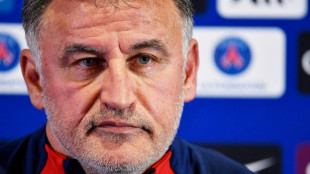 Técnico do PSG e seu filho detidos por suspeitas de discriminação na França