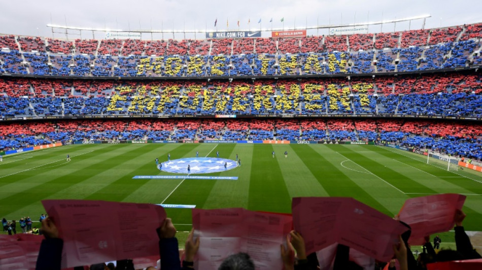 World record 91,553 see Barca make Champions League semis, PSG down Bayern