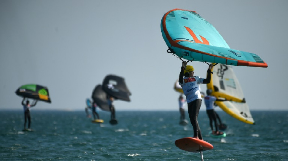 Mondial du vent: le wingfoil, nouvelle "révolution" des sports de glisse