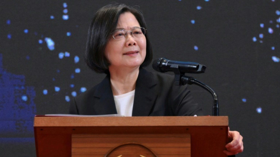 Presidenta taiwanesa promete mantener "statu quo" en relaciones con China