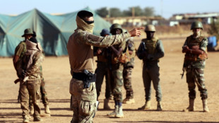 Mali's junta breaks off from defence accords with France