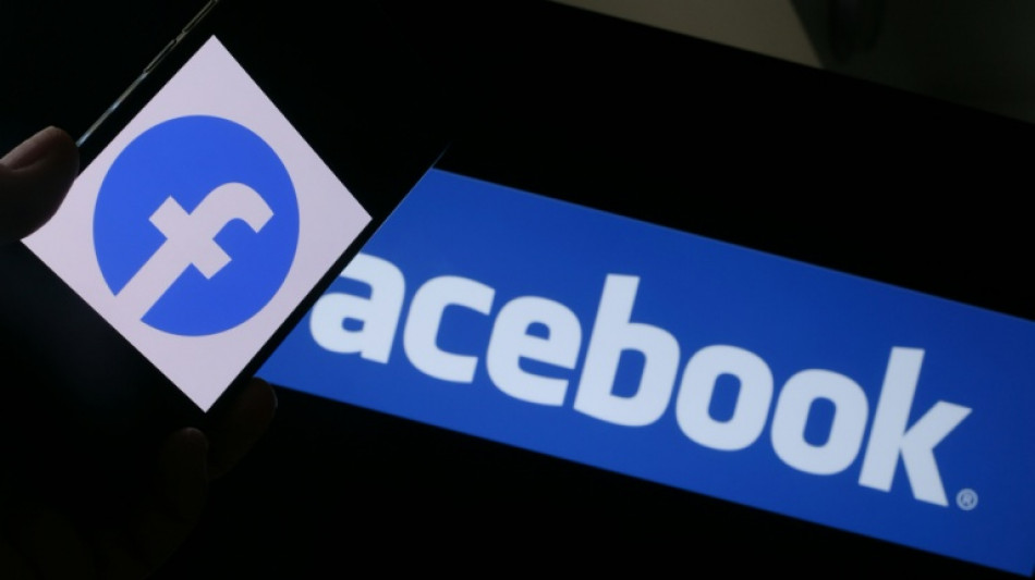 Le régulateur russe "restreint l'accès" à Twitter après avoir bloqué Facebook