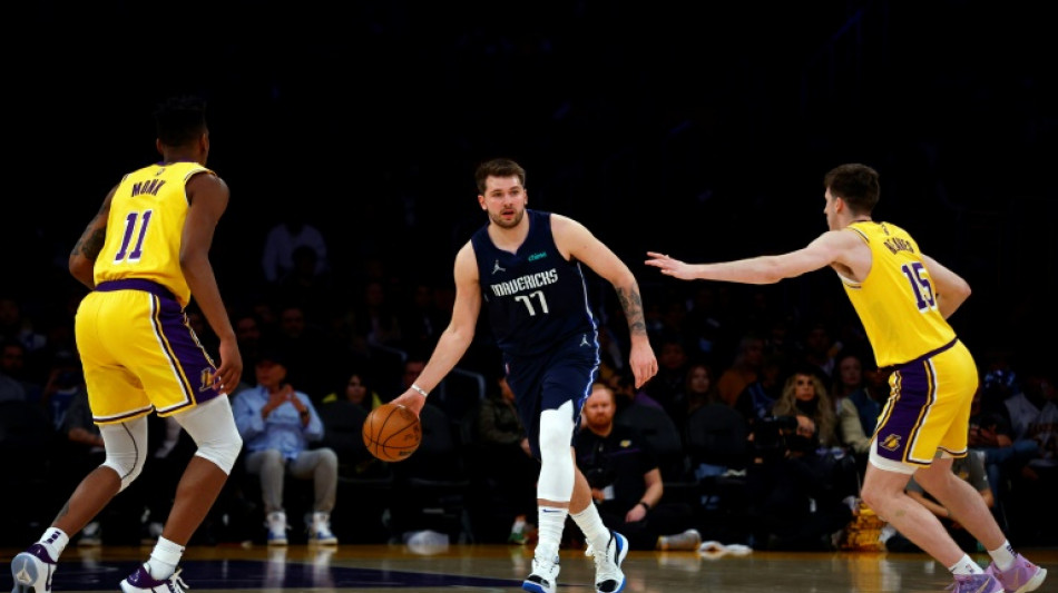 Doncic sparks Mavs as Lakers slump continues