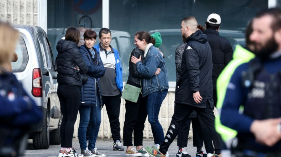 Belgique: une voiture fonce sur une foule allant à un carnaval, six morts