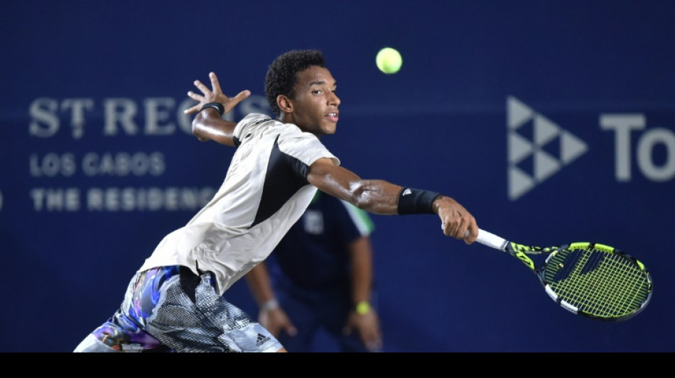 Auger-Alliasime vence a Johnson y va a semifinales del Abierto de Los Cabos