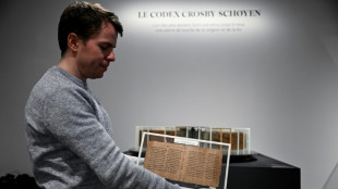 "Uno de los libros más antiguos que existen" es subastado por 3,9 millones de dólares en Londres