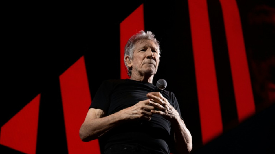 Hotel de Bogotá cancela reserva a Roger Waters, denunciado por 'antissemitismo'