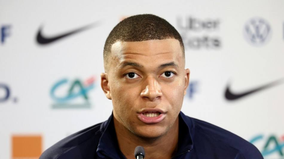 El Real Madrid no comercializará camisetas de Mbappé hasta julio