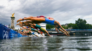 Triathlon training scrapped due to dirty Seine