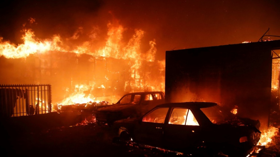 Dictan prisión preventiva para los "autores" del incendio que dejó 137 muertos en Chile