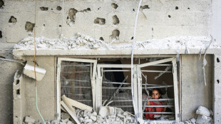 Bombardeios israelenses seguem assolando Gaza, antes de novas negociações de trégua
