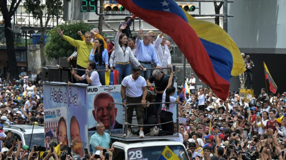 Na clandestinidade, líder venezuelana Machado diz temer por sua vida