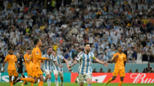 Argentina derrota a Países Bajos en los penales y pasa a semifinales del Mundial