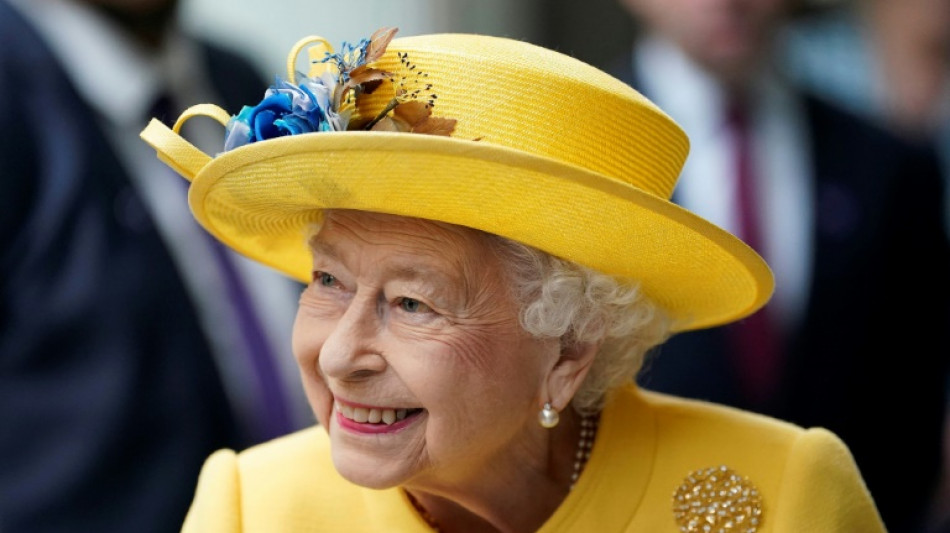 Les Britanniques fêtent les 70 ans de règne de leur reine bien aimée, une page d'histoire