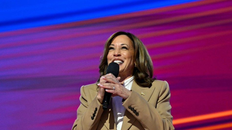 Kamala Harris abre la convención demócrata con homenaje a Biden