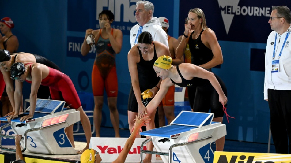 Australianas e italianos baten el récord del mundo en relevos durante el Mundial de Piscina Corta