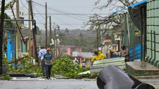 Hurricane Ian leaves western Cuba battered, takes aim for Florida