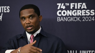 Samuel Eto'o apologises to Cameroon coach Brys