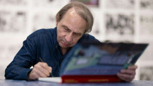 Michel Houellebecq, el escritor francés que se atreve a salir de su territorio