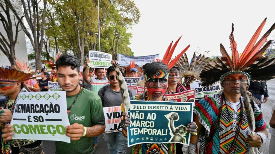 Corte suprema de Brasil cierra jornada con victoria parcial a favor de indígenas