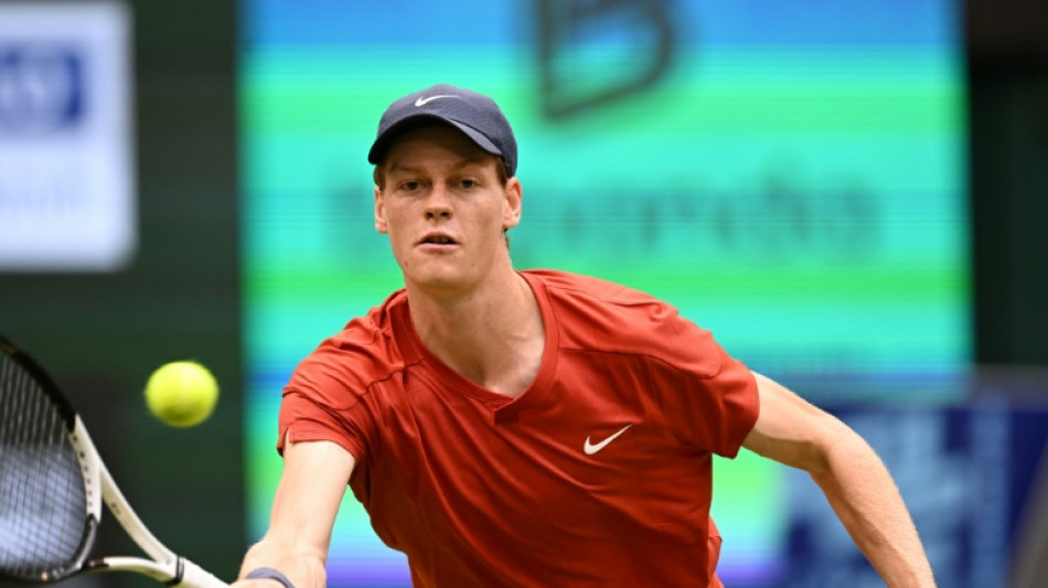 Tennis: Sinner gagne son premier titre sur gazon à Halle