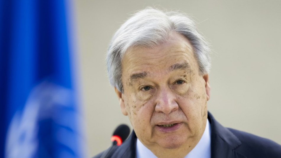 UN chief meets rival Cyprus leaders ahead of talks