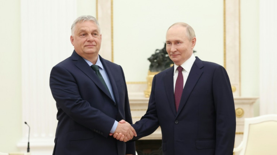 Orban viaja a Rusia y se reúne con Putin para hablar de Ucrania, pese a las críticas de la UE