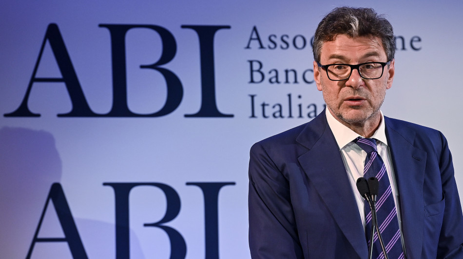 Giorgetti, 'interventi su pensioni nel quadro sostenibilità'