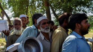 Inondations au Pakistan: soulagement et désespoir se mêlent dans les camps pour déplacés