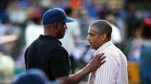 MLB pays tribute to Mays and other Negro League stars