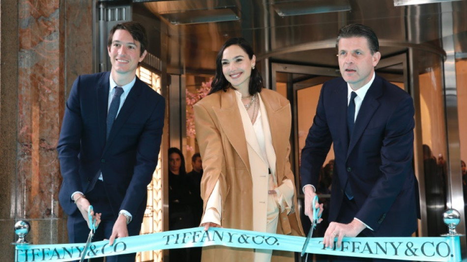 Sob controle da LVMH, Tiffany reabre loja icônica em Nova York